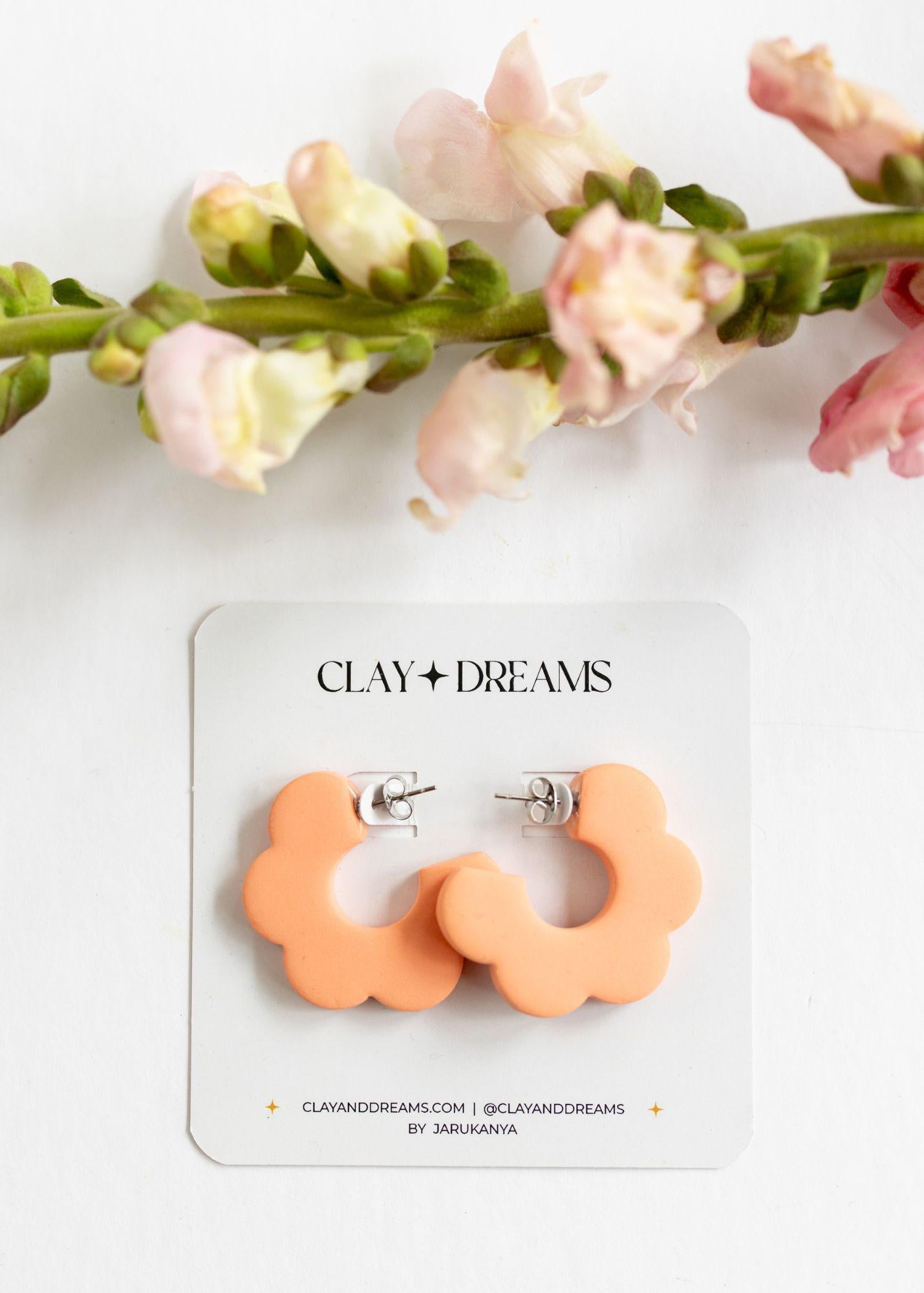 Apricot Crush Scallop Hoops