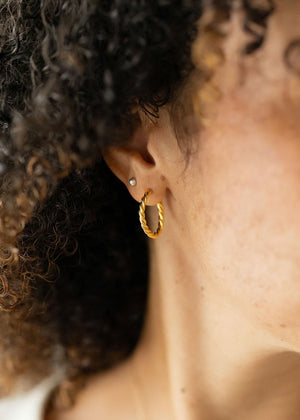 Petite Twisted Hoop Earrings | Gold